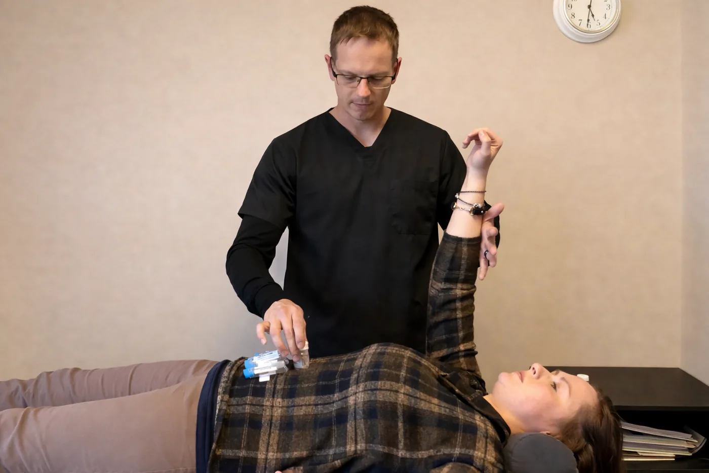 Nutrition response testing being performed on a patient at Health Matters in Alpharetta, GA